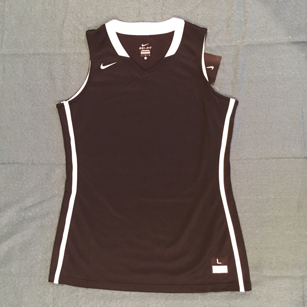 35% Off NEW Nike Women’s Dri-fit Tank